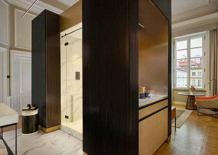 Hotel Verte, Warsaw, Autograph Collection