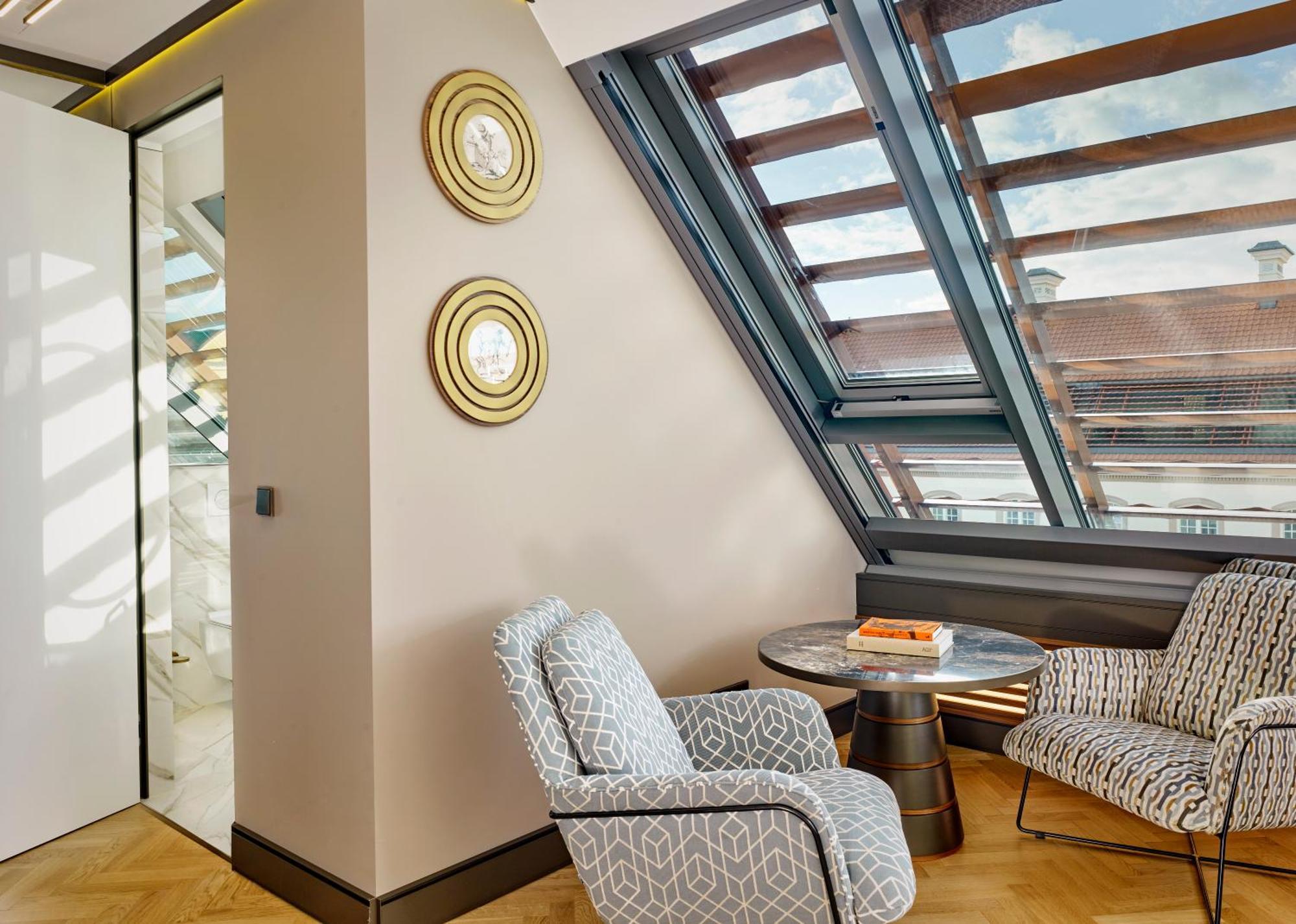 Verte, Warsaw, Autograph Collection 5* Warszawa